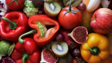 ما هي الفواكه والخضراوات التي تحتوي على اكبر نسبة من فيتامين سي