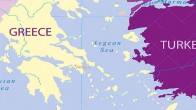 البحر الذي يفصل بين تركيا واليونان