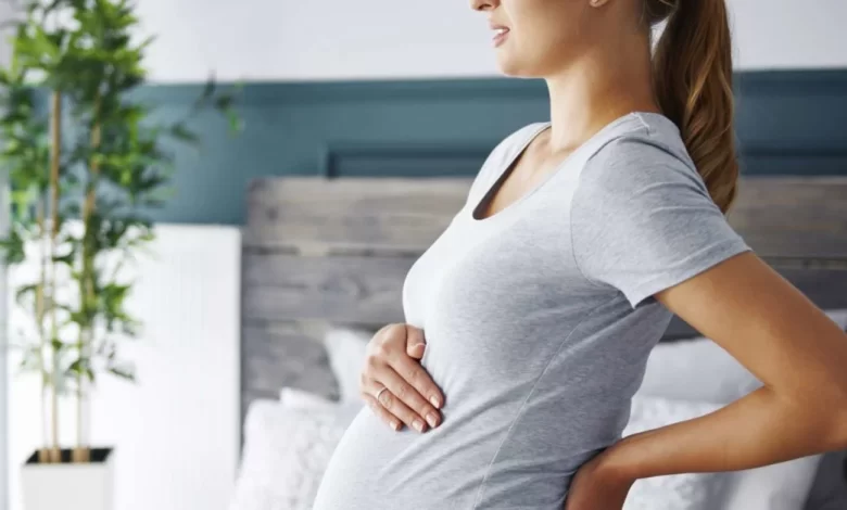 ألم الجوانب خلال الحمل الأسباب والعلاج المناسب